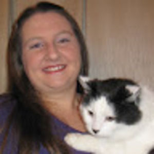 Meet your Posher, Kira